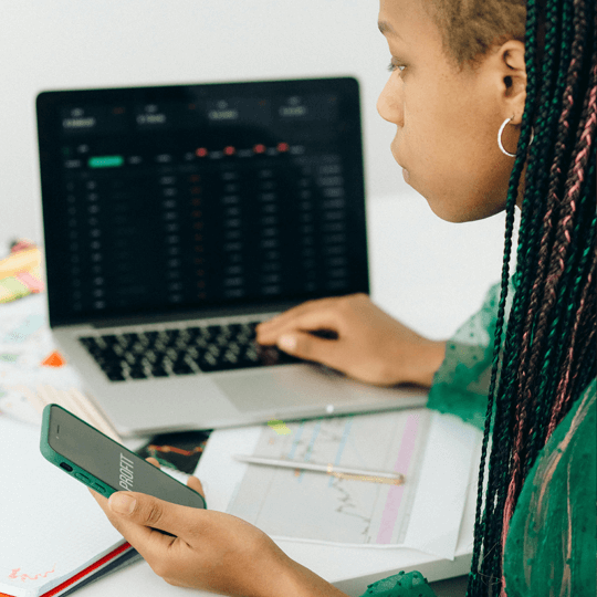 NarodowyZysk AI ilustracja analizy wydajności